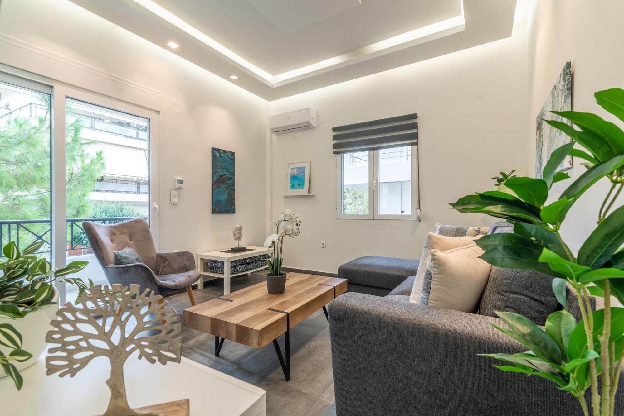 Misty Grey Apartment Near City Centre كاندية المظهر الخارجي الصورة